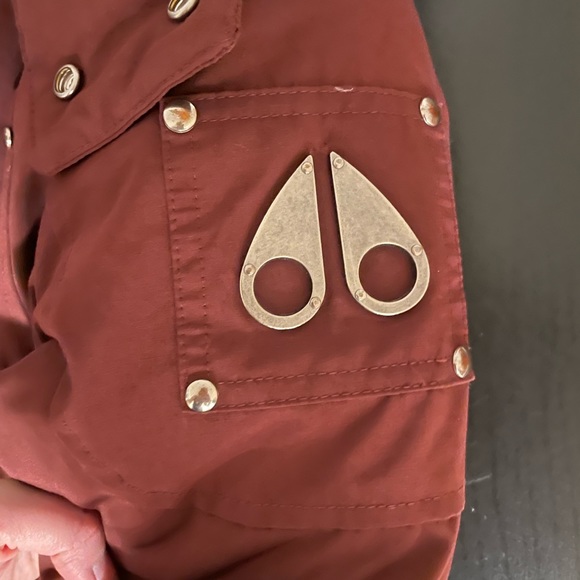 Burgundy Moose knuckles kid’s winter jacket - Picture 5 of 8